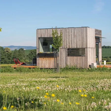 Ubytovani Na Poli Designu Milovice  Exterior photo